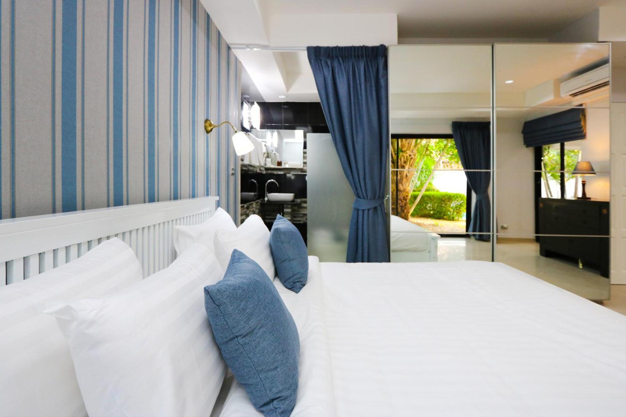Tortuga Villas Pattaya Room photo